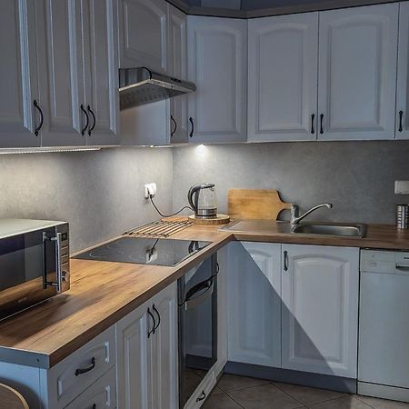Velvet Lucka Apartment Варшава Екстериор снимка