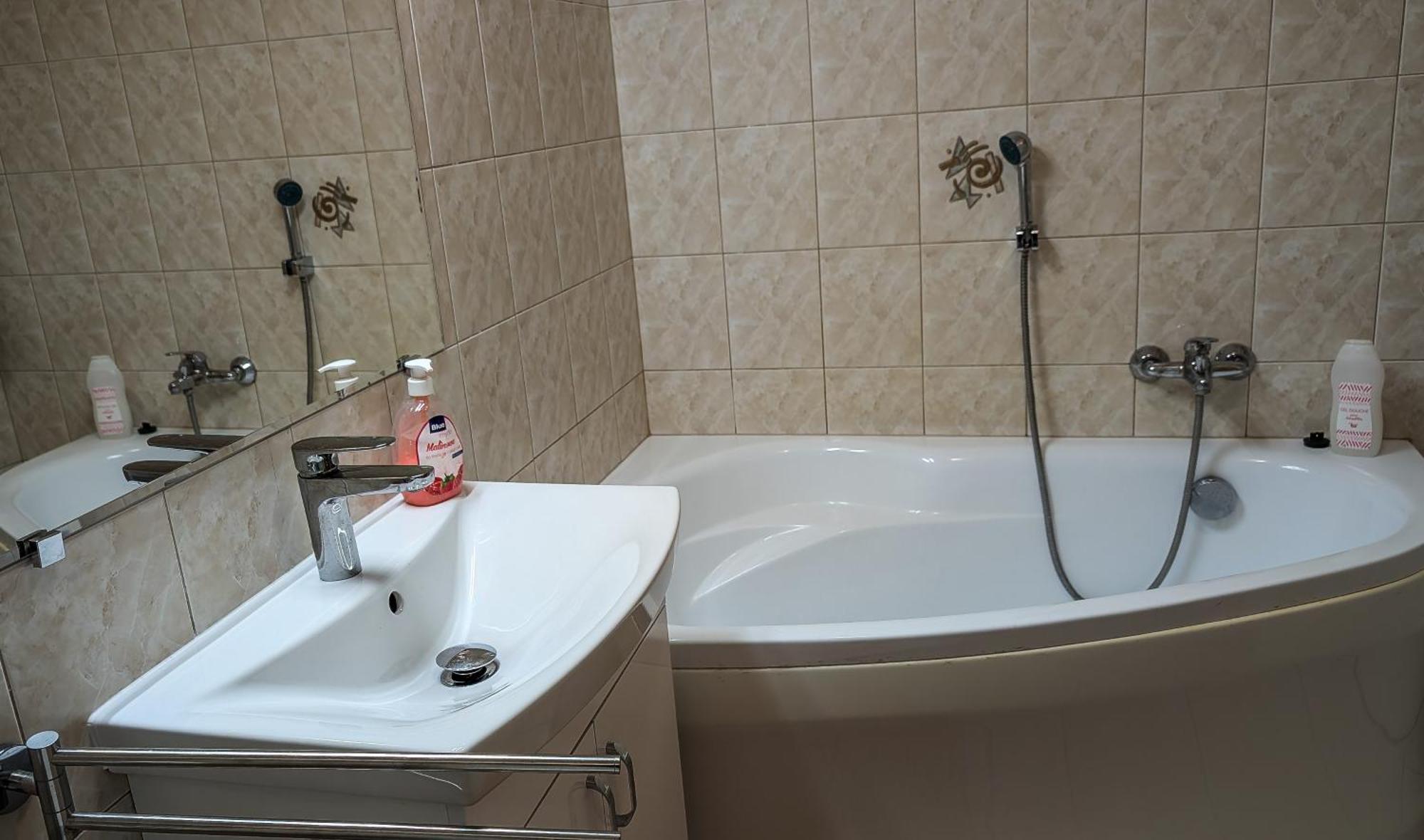 Velvet Lucka Apartment Варшава Екстериор снимка