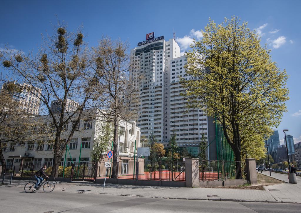 Velvet Lucka Apartment Варшава Екстериор снимка